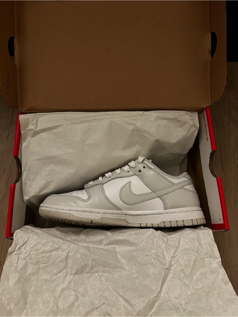Nike Women’s Low-Top Sneaker - White/Cream
